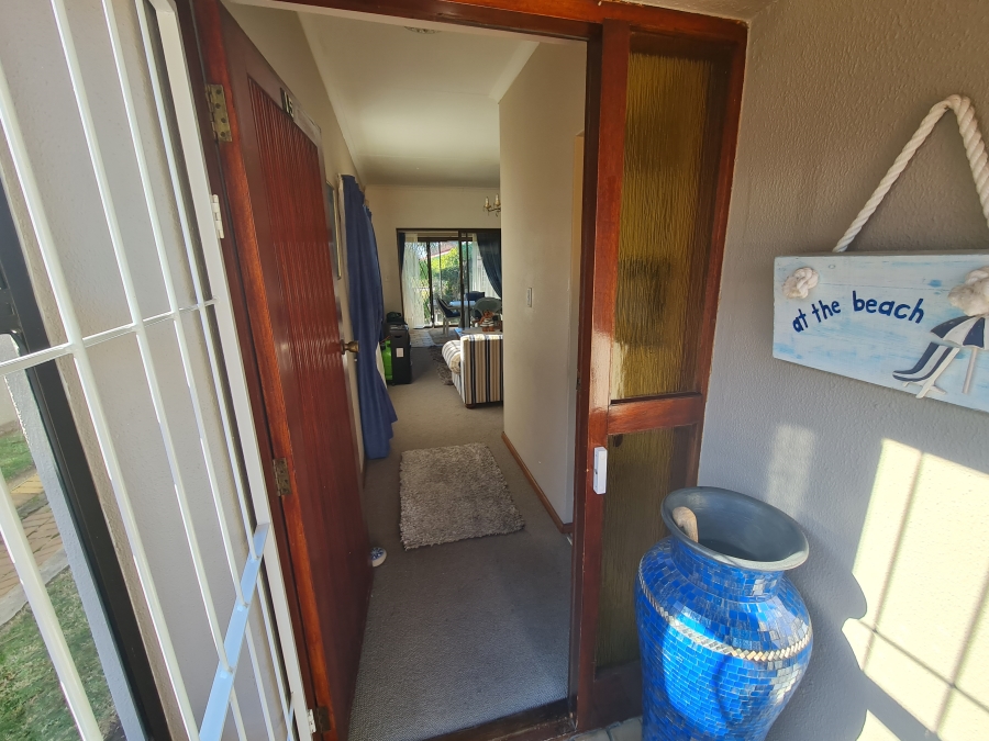 3 Bedroom Property for Sale in Jeffreys Bay Central Eastern Cape